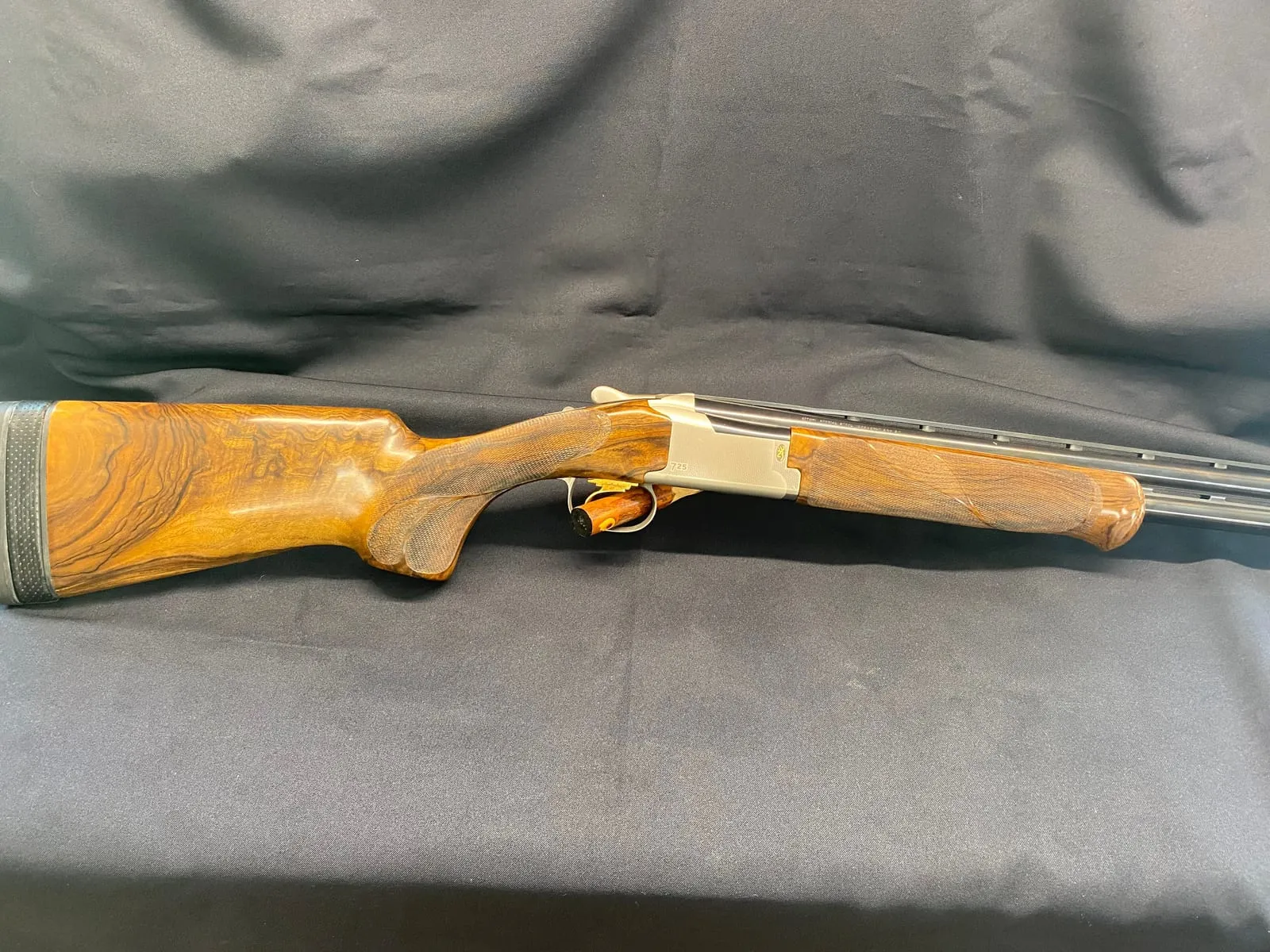 Browning 725 with new Bastogne walnut stock — view 2